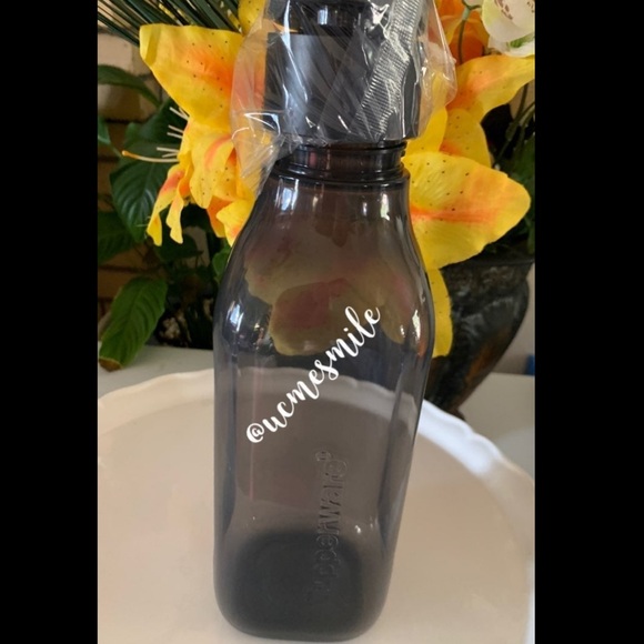 Tupperware Eco Square Round 1L Water Bottle - Picture 2 of 2